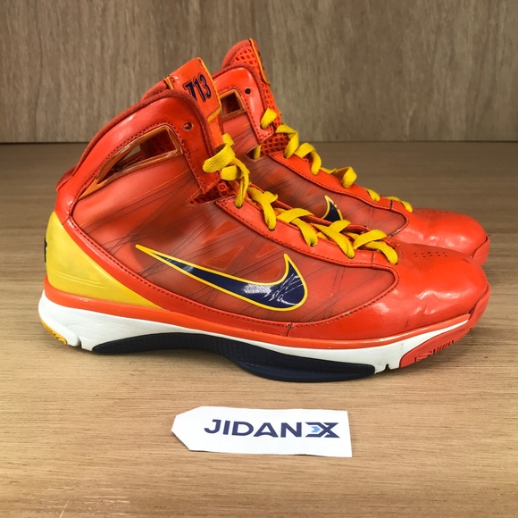 Nike Hyperize